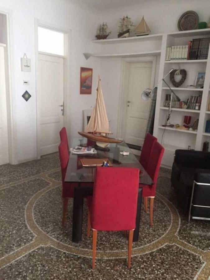 Sabrina'S Relax Fra Mare E Storia Apartment ซาโวนา ภายนอก รูปภาพ